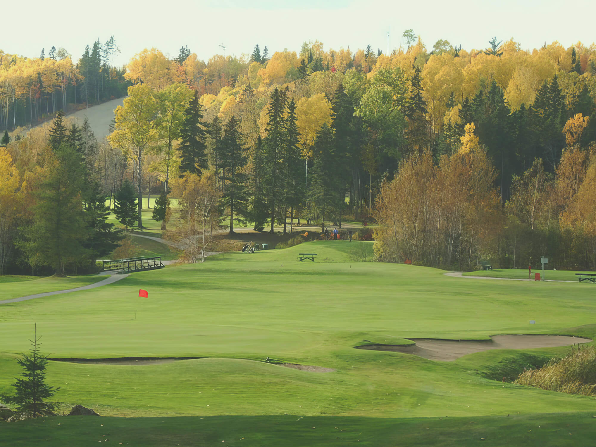 Paysage automnal du parcours de golf Val-Neigette à Rimouski